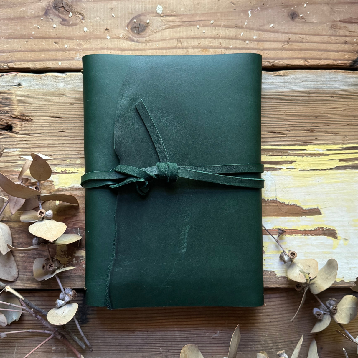 Classic - Rustic Wrap in Saltbush