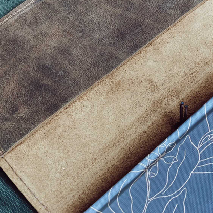 The 'Peregrine' Leather Journal in Grounded Tan