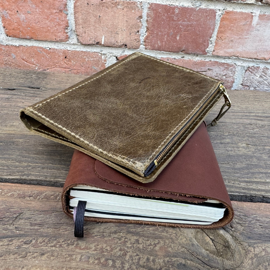 The Leather Companion - Weathered Pine