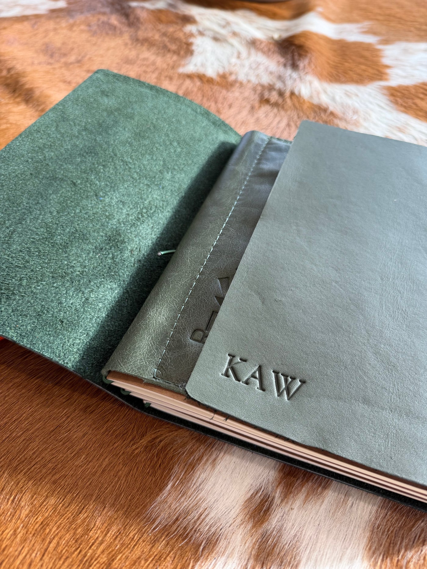 Blind embossing · Goudy Old Style · Outside wrap flap