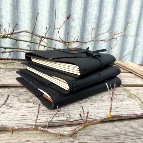 Classic - Rustic Wrap in Blacksmith