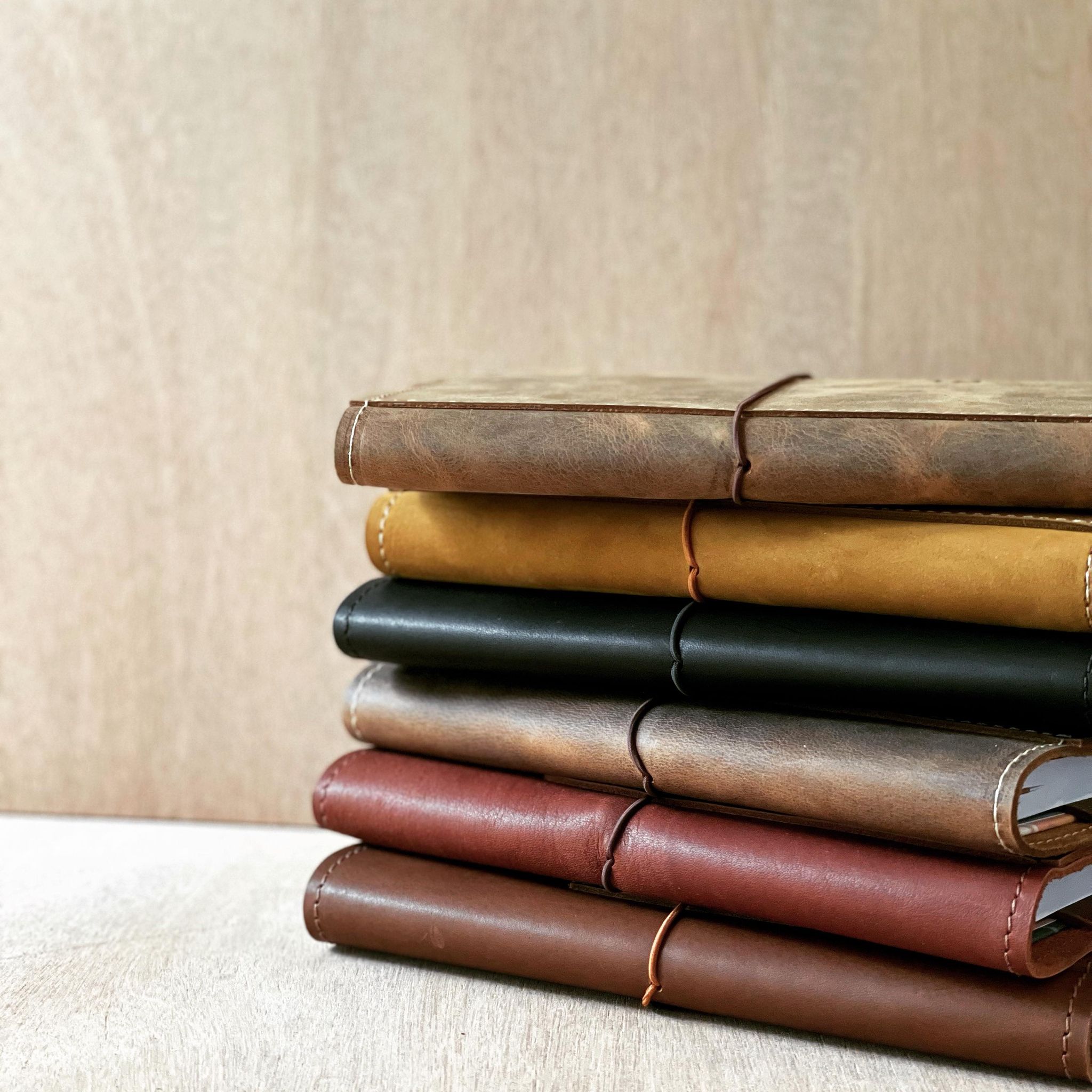 Rustic Notebook Page Rustic Wrens Home Page Leather travelers notebooks are created for you
