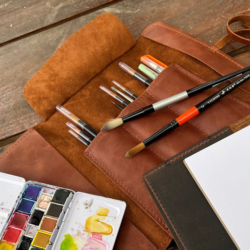 The Nomad Brush Roll