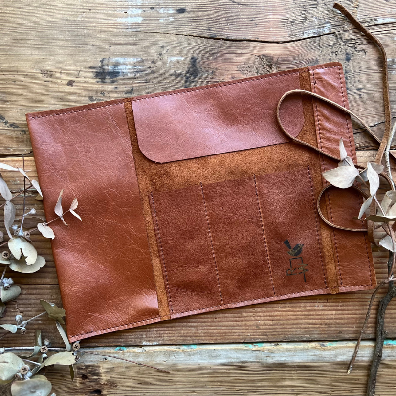 The Nomad Brush Roll