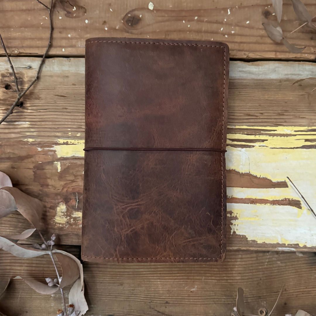 The 'Willie Wagtail' Leather Journal